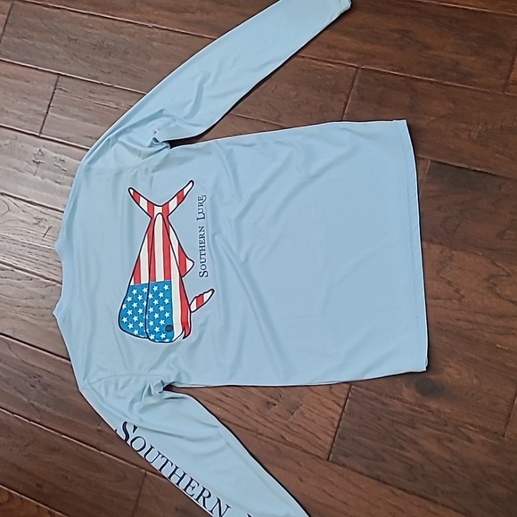Southern Lure Light Blue Long Sleeve Shirt with Patriotic Design size Small - Picture 2 of 11